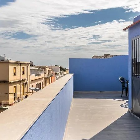 Blu-house *